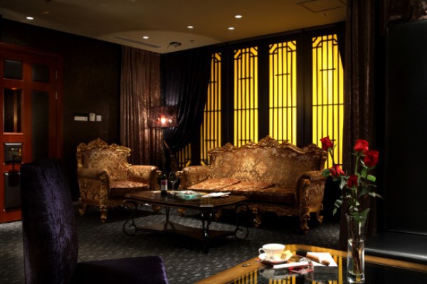 “山城夏日，重庆户外桑拿，体验不一样的蒸烤人生！”